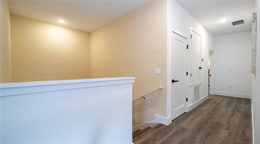 KISSIMMEE, Florida 34747, 5 Bedrooms Bedrooms, ,4 BathroomsBathrooms,Residential,For Sale,SANTORINI,0,MFRO6349263
