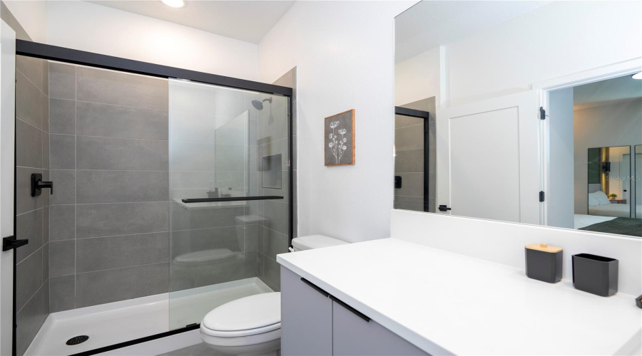 KISSIMMEE, Florida 34747, 5 Bedrooms Bedrooms, ,4 BathroomsBathrooms,Residential,For Sale,SANTORINI,0,MFRO6349263