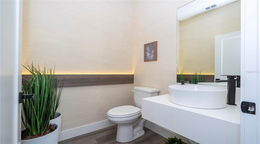 KISSIMMEE, Florida 34747, 5 Bedrooms Bedrooms, ,4 BathroomsBathrooms,Residential,For Sale,SANTORINI,0,MFRO6349263