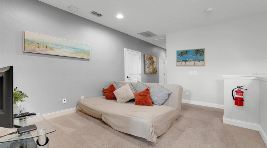 DAVENPORT, Florida 33896, 4 Bedrooms Bedrooms, ,4 BathroomsBathrooms,Residential,For Sale,CAPTIVA,0,MFRO6349236