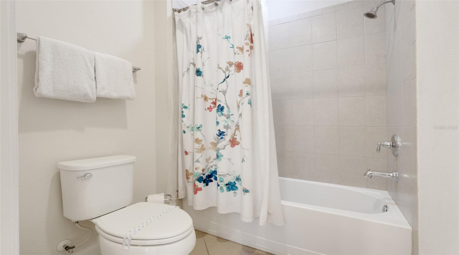 DAVENPORT, Florida 33896, 4 Bedrooms Bedrooms, ,4 BathroomsBathrooms,Residential,For Sale,CAPTIVA,0,MFRO6349236