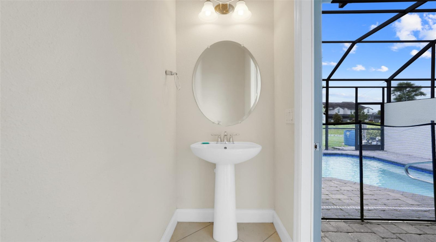 DAVENPORT, Florida 33896, 4 Bedrooms Bedrooms, ,4 BathroomsBathrooms,Residential,For Sale,CAPTIVA,0,MFRO6349236