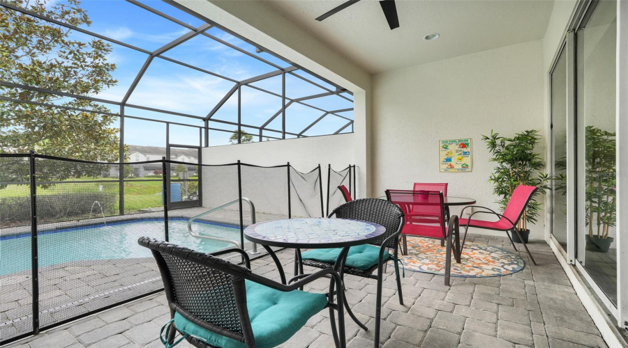 DAVENPORT, Florida 33896, 4 Bedrooms Bedrooms, ,4 BathroomsBathrooms,Residential,For Sale,CAPTIVA,0,MFRO6349236