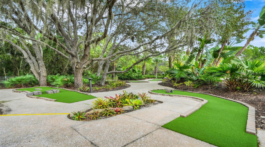 DAVENPORT, Florida 33896, 4 Bedrooms Bedrooms, ,4 BathroomsBathrooms,Residential,For Sale,CAPTIVA,0,MFRO6349236