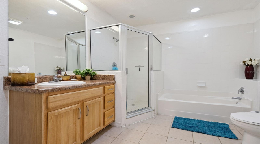 KISSIMMEE, Florida 34747, 3 Bedrooms Bedrooms, ,2 BathroomsBathrooms,Residential,For Sale,PIRATES RETREAT,0,MFRS5135791