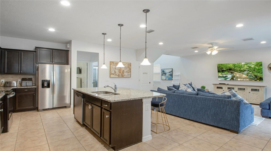 KISSIMMEE, Florida 34747, 5 Bedrooms Bedrooms, ,4 BathroomsBathrooms,Residential,For Sale,MUMBAI,0,MFRO6349238