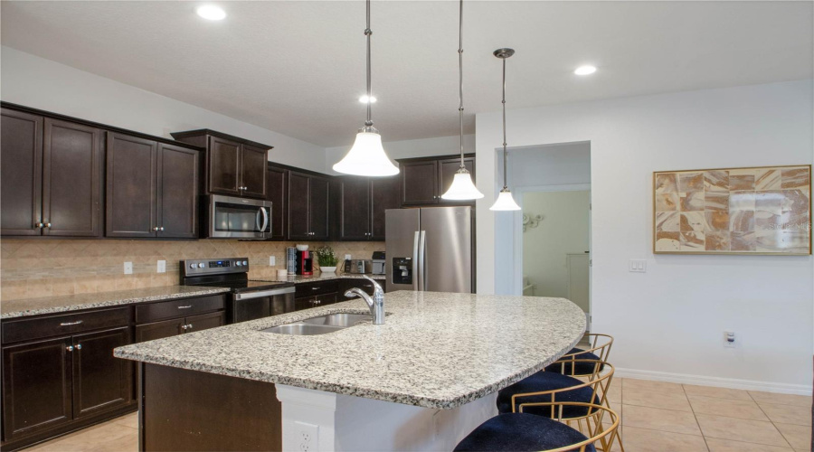 KISSIMMEE, Florida 34747, 5 Bedrooms Bedrooms, ,4 BathroomsBathrooms,Residential,For Sale,MUMBAI,0,MFRO6349238