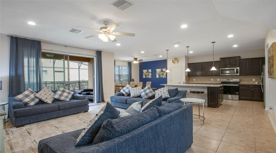 KISSIMMEE, Florida 34747, 5 Bedrooms Bedrooms, ,4 BathroomsBathrooms,Residential,For Sale,MUMBAI,0,MFRO6349238