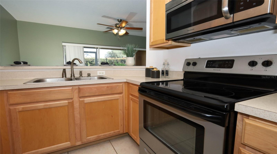 DAVENPORT, Florida 33897, 2 Bedrooms Bedrooms, ,2 BathroomsBathrooms,Residential,For Sale,BEXLEY,0,MFRO6349223