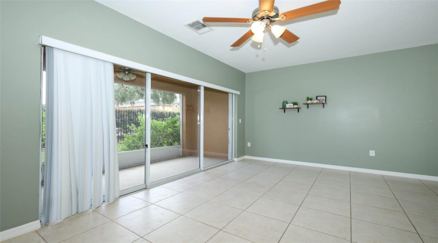 DAVENPORT, Florida 33897, 2 Bedrooms Bedrooms, ,2 BathroomsBathrooms,Residential,For Sale,BEXLEY,0,MFRO6349223