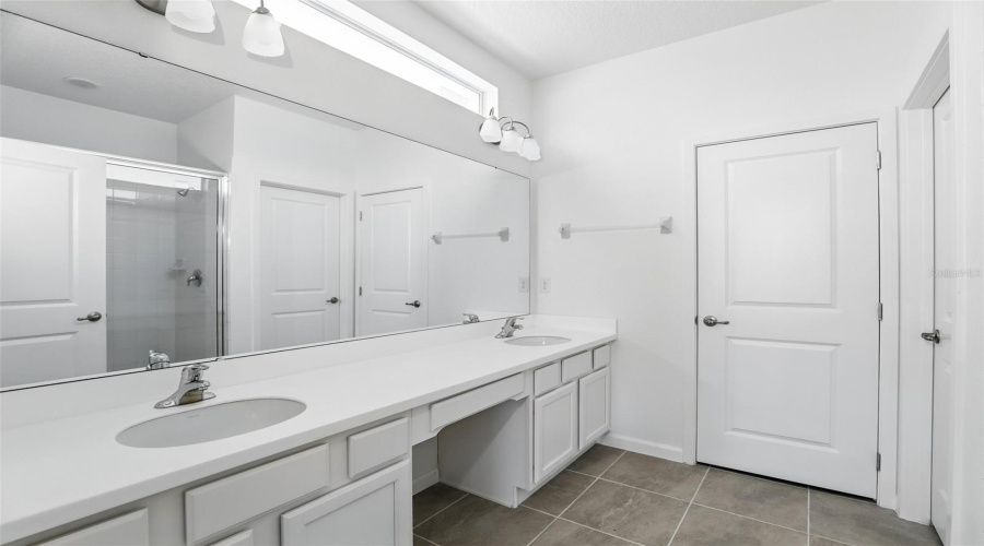 KISSIMMEE, Florida 34746, 6 Bedrooms Bedrooms, ,8 BathroomsBathrooms,Residential,For Sale,MARCELLO,0,MFRO6349342