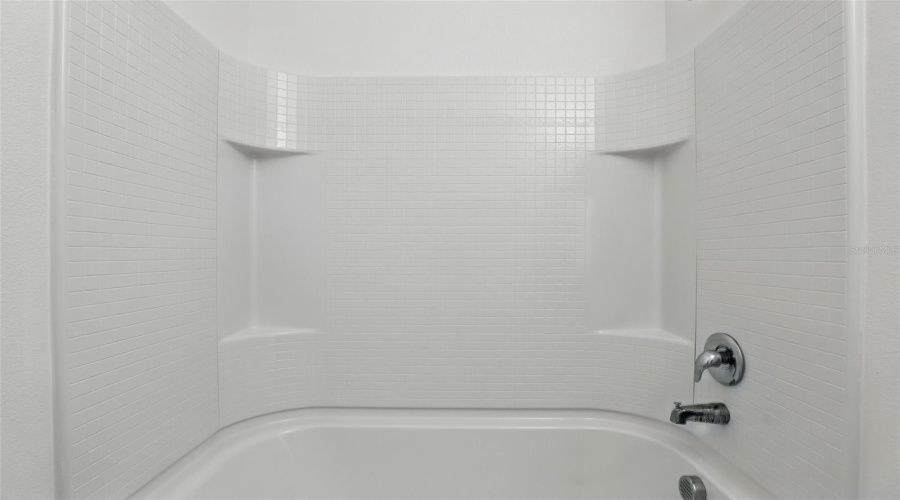 KISSIMMEE, Florida 34746, 6 Bedrooms Bedrooms, ,8 BathroomsBathrooms,Residential,For Sale,MARCELLO,0,MFRO6349342