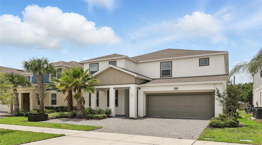 KISSIMMEE, Florida 34746, 6 Bedrooms Bedrooms, ,8 BathroomsBathrooms,Residential,For Sale,MARCELLO,0,MFRO6349342