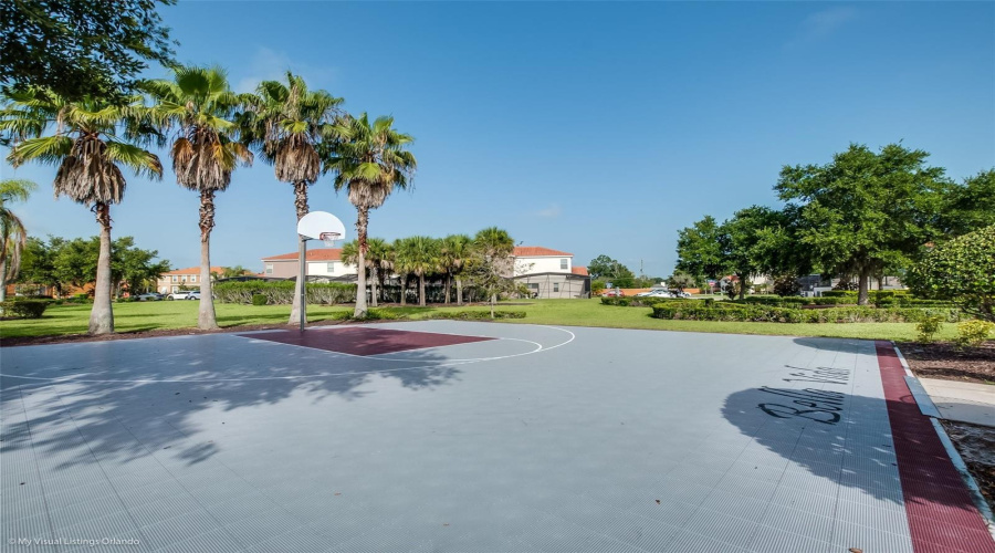 KISSIMMEE, Florida 34746, 6 Bedrooms Bedrooms, ,8 BathroomsBathrooms,Residential,For Sale,MARCELLO,0,MFRO6349342