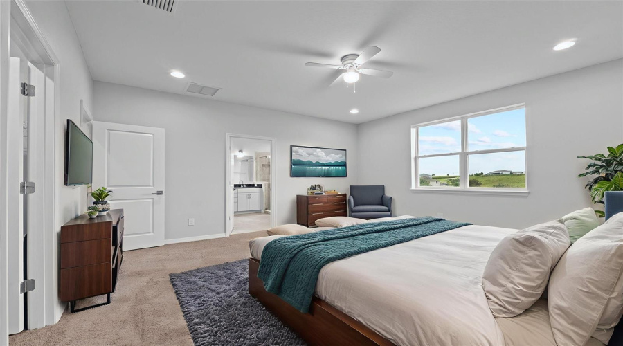 DAVENPORT, Florida 33897, 4 Bedrooms Bedrooms, ,2 BathroomsBathrooms,Residential,For Sale,FELCE,0,MFRS5135806