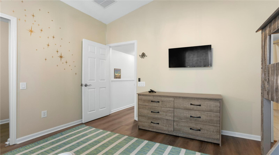 KISSIMMEE, Florida 34747, 3 Bedrooms Bedrooms, ,3 BathroomsBathrooms,Residential,For Sale,SILVER PALM,0,MFRO6250059