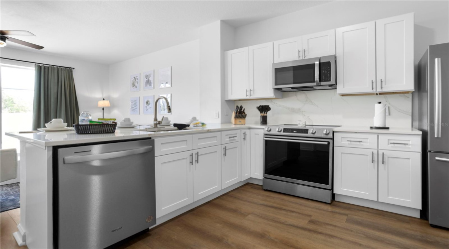 KISSIMMEE, Florida 34747, 3 Bedrooms Bedrooms, ,3 BathroomsBathrooms,Residential,For Sale,SILVER PALM,0,MFRO6250059