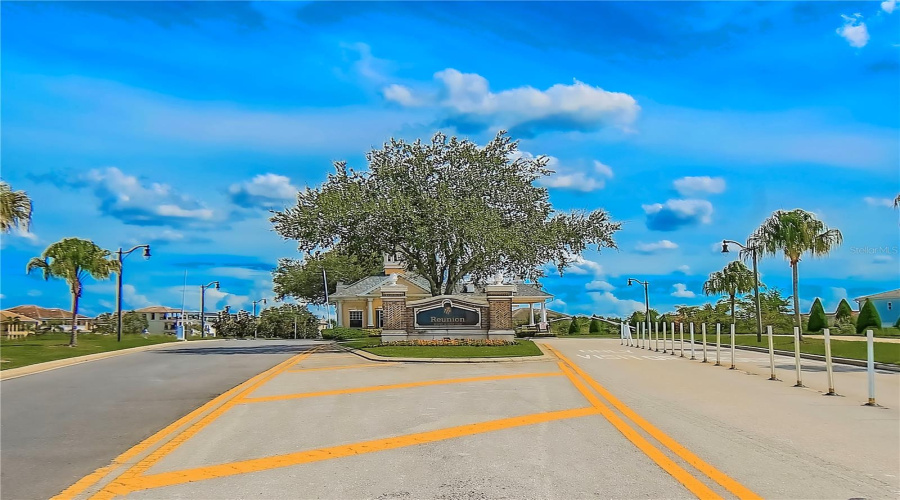 REUNION, Florida 34747, 5 Bedrooms Bedrooms, ,4 BathroomsBathrooms,Residential,For Sale,LINKSIDE,0,MFRO6349105