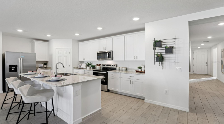 DAVENPORT, Florida 33837, 4 Bedrooms Bedrooms, ,2 BathroomsBathrooms,Residential,For Sale,WHITE TAIL STREET,0,MFRO6348797