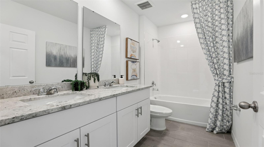 DAVENPORT, Florida 33837, 4 Bedrooms Bedrooms, ,2 BathroomsBathrooms,Residential,For Sale,WHITE TAIL STREET,0,MFRO6348797