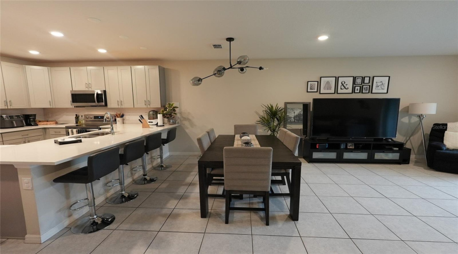KISSIMMEE, Florida 34746, 3 Bedrooms Bedrooms, ,2 BathroomsBathrooms,Residential,For Sale,CORAL CASTLE,0,MFRO6349355