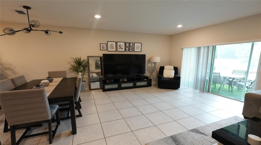 KISSIMMEE, Florida 34746, 3 Bedrooms Bedrooms, ,2 BathroomsBathrooms,Residential,For Sale,CORAL CASTLE,0,MFRO6349355