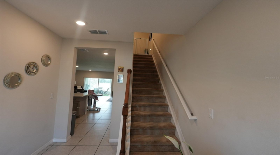 KISSIMMEE, Florida 34746, 3 Bedrooms Bedrooms, ,2 BathroomsBathrooms,Residential,For Sale,CORAL CASTLE,0,MFRO6349355