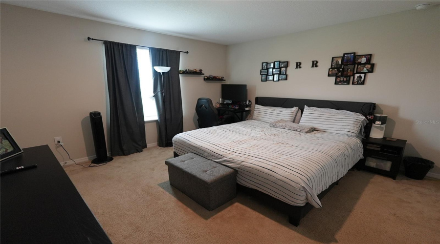 KISSIMMEE, Florida 34746, 3 Bedrooms Bedrooms, ,2 BathroomsBathrooms,Residential,For Sale,CORAL CASTLE,0,MFRO6349355