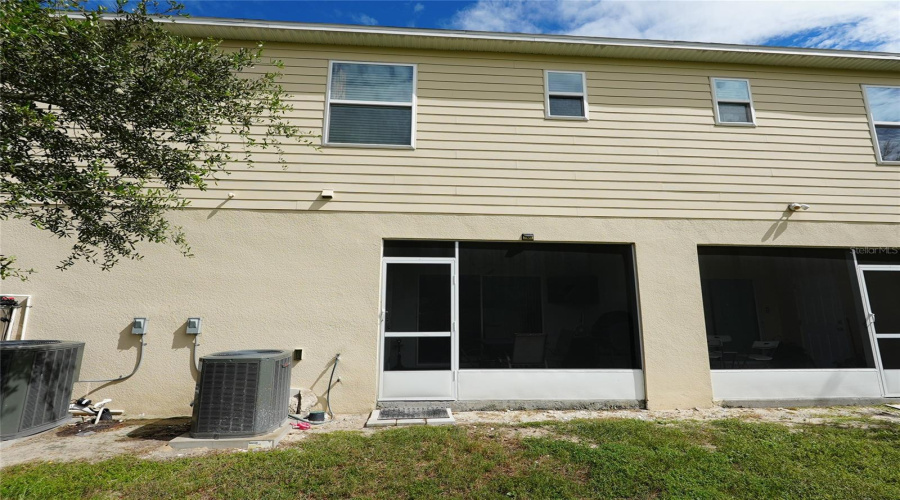KISSIMMEE, Florida 34746, 3 Bedrooms Bedrooms, ,2 BathroomsBathrooms,Residential,For Sale,CORAL CASTLE,0,MFRO6349355