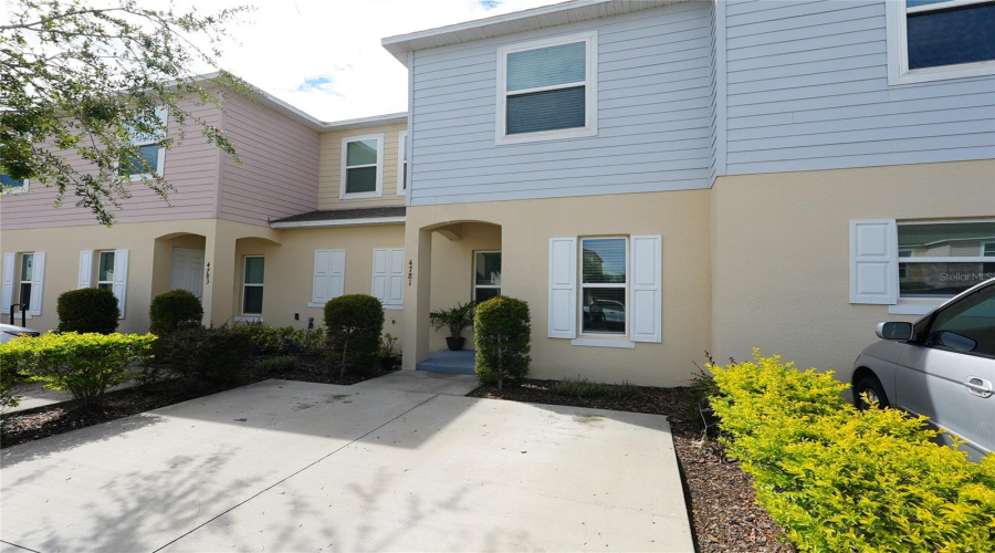 KISSIMMEE, Florida 34746, 3 Bedrooms Bedrooms, ,2 BathroomsBathrooms,Residential,For Sale,CORAL CASTLE,0,MFRO6349355