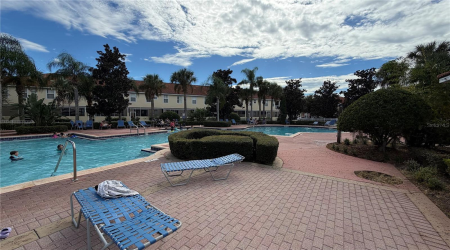 KISSIMMEE, Florida 34746, 3 Bedrooms Bedrooms, ,2 BathroomsBathrooms,Residential,For Sale,CORAL CASTLE,0,MFRO6349355