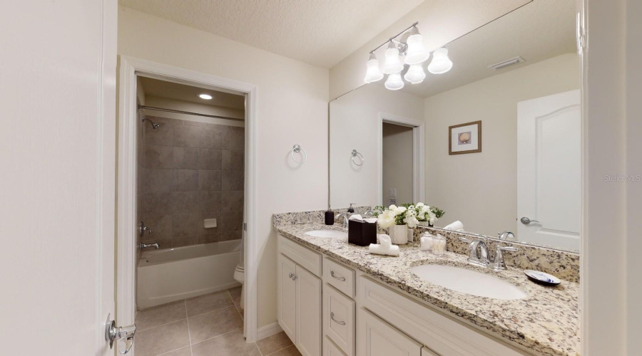 KISSIMMEE, Florida 34747, 7 Bedrooms Bedrooms, ,5 BathroomsBathrooms,Residential,For Sale,TANGER,0,MFRO6347903