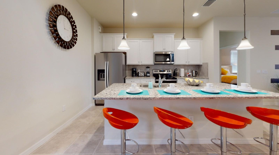 KISSIMMEE, Florida 34747, 7 Bedrooms Bedrooms, ,5 BathroomsBathrooms,Residential,For Sale,TANGER,0,MFRO6347903