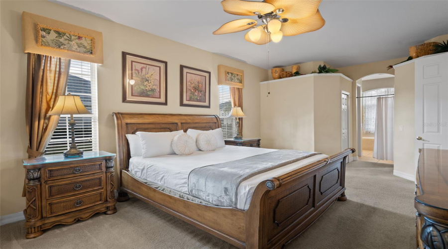 KISSIMMEE, Florida 34747, 5 Bedrooms Bedrooms, ,4 BathroomsBathrooms,Residential,For Sale,SEA PEARL,0,MFRTB8430408