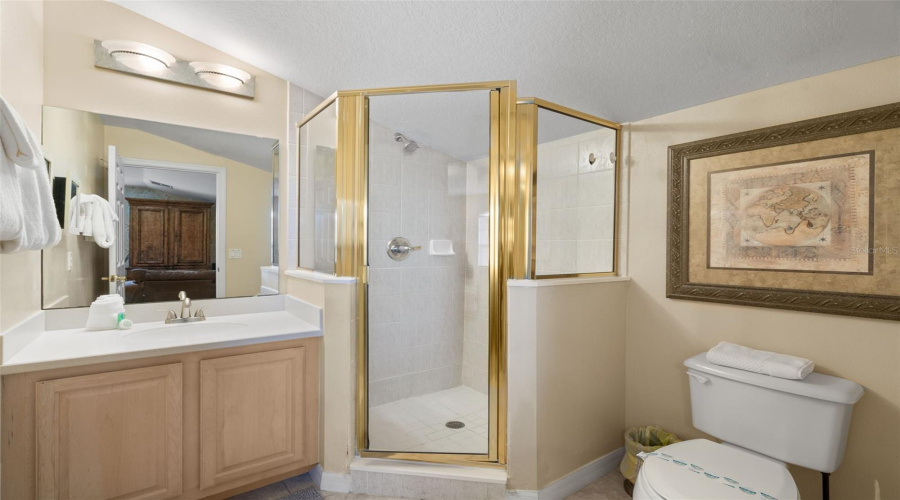 KISSIMMEE, Florida 34747, 5 Bedrooms Bedrooms, ,4 BathroomsBathrooms,Residential,For Sale,SEA PEARL,0,MFRTB8430408