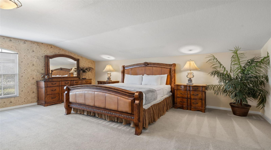 KISSIMMEE, Florida 34747, 5 Bedrooms Bedrooms, ,4 BathroomsBathrooms,Residential,For Sale,SEA PEARL,0,MFRTB8430408