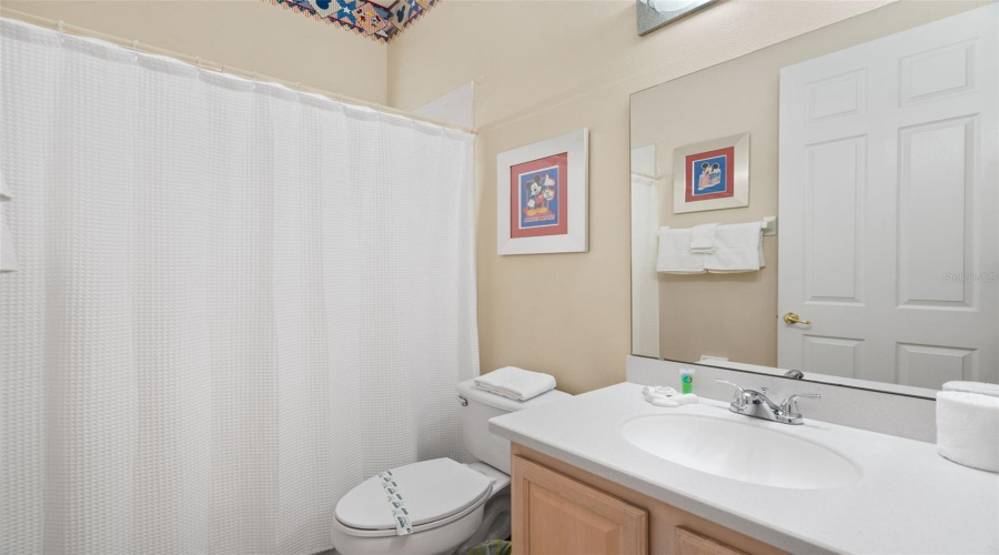 KISSIMMEE, Florida 34747, 5 Bedrooms Bedrooms, ,4 BathroomsBathrooms,Residential,For Sale,SEA PEARL,0,MFRTB8430408