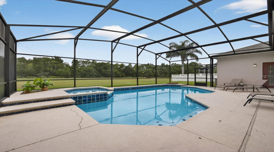 Screened Pool/Spa, no rear neighbors