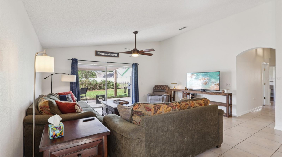 DAVENPORT, Florida 33837, 4 Bedrooms Bedrooms, ,2 BathroomsBathrooms,Residential,For Sale,JESSAMINE,0,MFRTB8432421