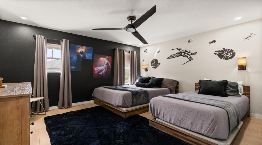 DAVENPORT, Florida 33896, 5 Bedrooms Bedrooms, ,4 BathroomsBathrooms,Residential,For Sale,FOREST VIEW,0,MFRO6349460