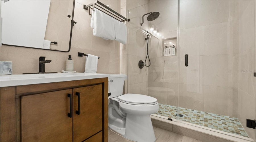 DAVENPORT, Florida 33896, 5 Bedrooms Bedrooms, ,4 BathroomsBathrooms,Residential,For Sale,FOREST VIEW,0,MFRO6349460