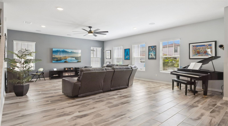 CELEBRATION, Florida 34747, 5 Bedrooms Bedrooms, ,3 BathroomsBathrooms,Residential,For Sale,BEACH RIDGE,0,MFRS5135884