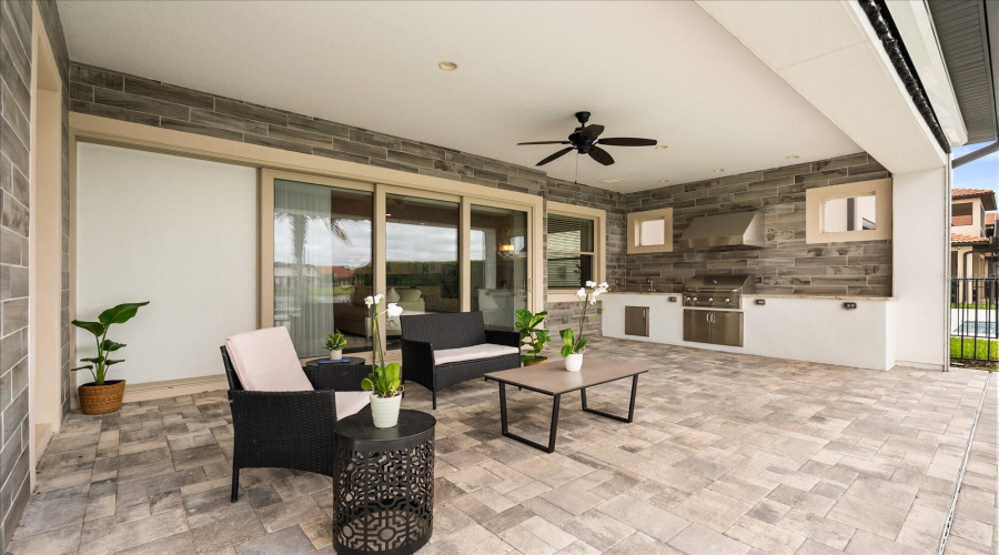 ORLANDO, Florida 32836, 4 Bedrooms Bedrooms, ,4 BathroomsBathrooms,Residential,For Sale,ROYAL CYPRESS,0,MFRO6345056