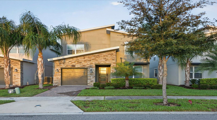 DAVENPORT, Florida 33896, 5 Bedrooms Bedrooms, ,5 BathroomsBathrooms,Residential,For Sale,STICKS,0,MFRO6349216