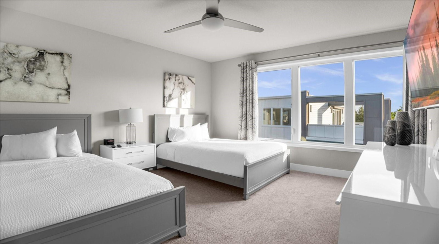 REUNION, Florida 34747, 5 Bedrooms Bedrooms, ,4 BathroomsBathrooms,Residential,For Sale,SANDY RIDGE,0,MFRO6212424