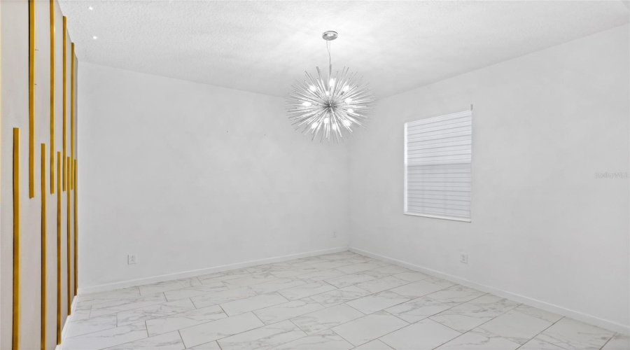 DAVENPORT, Florida 33837, 4 Bedrooms Bedrooms, ,3 BathroomsBathrooms,Residential,For Sale,HENDON,0,MFRO6348235