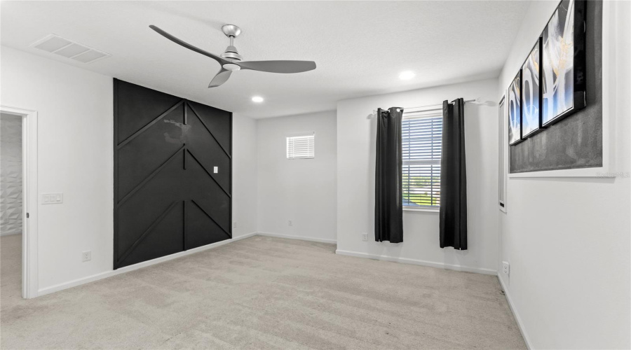 DAVENPORT, Florida 33837, 4 Bedrooms Bedrooms, ,3 BathroomsBathrooms,Residential,For Sale,HENDON,0,MFRO6348235