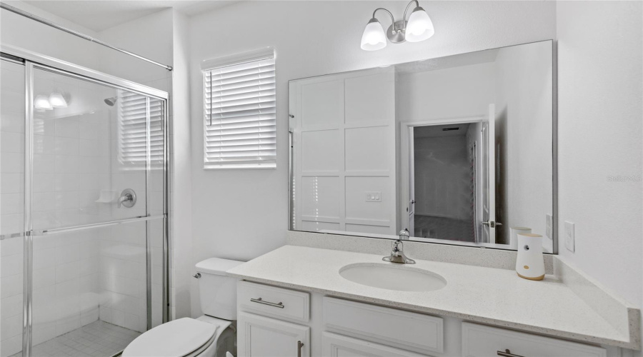 DAVENPORT, Florida 33837, 4 Bedrooms Bedrooms, ,3 BathroomsBathrooms,Residential,For Sale,HENDON,0,MFRO6348235