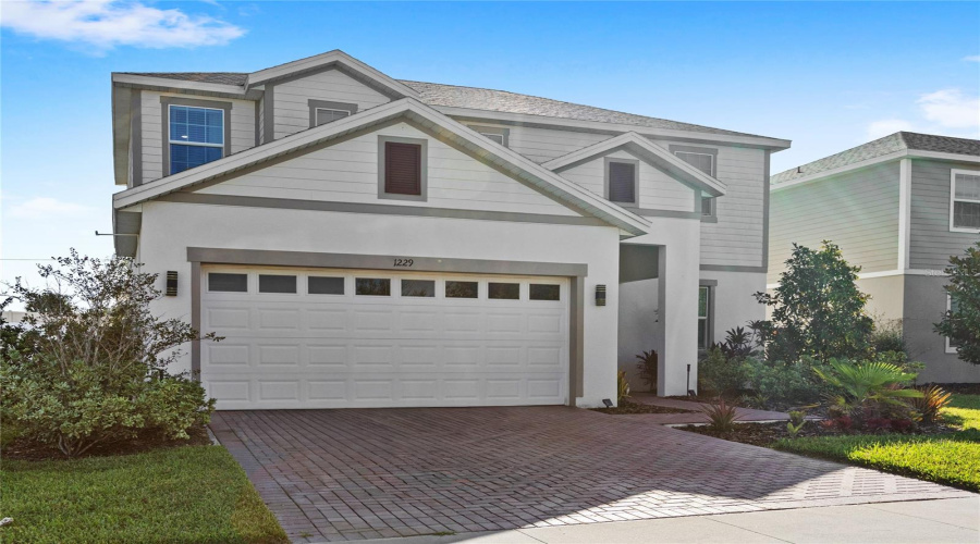 DAVENPORT, Florida 33837, 4 Bedrooms Bedrooms, ,3 BathroomsBathrooms,Residential,For Sale,HENDON,0,MFRO6348235
