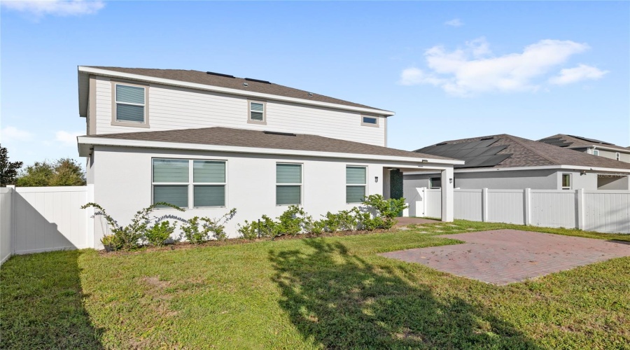 DAVENPORT, Florida 33837, 4 Bedrooms Bedrooms, ,3 BathroomsBathrooms,Residential,For Sale,HENDON,0,MFRO6348235